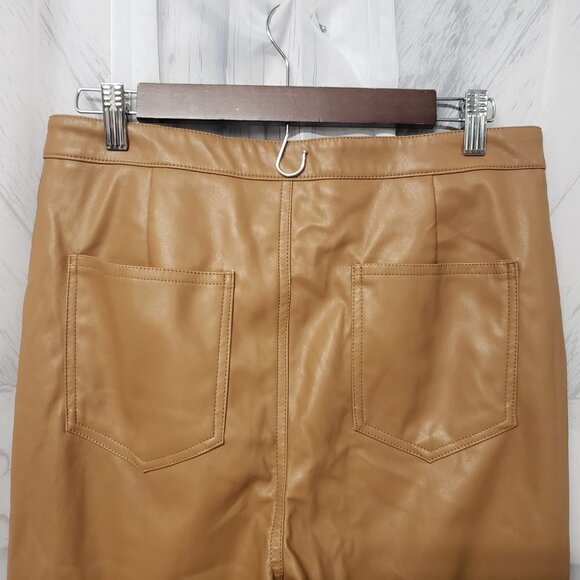 Pretty Little Things Camel Faux Leather Straight Leg Pants Size 10 - Picture 9 of 16